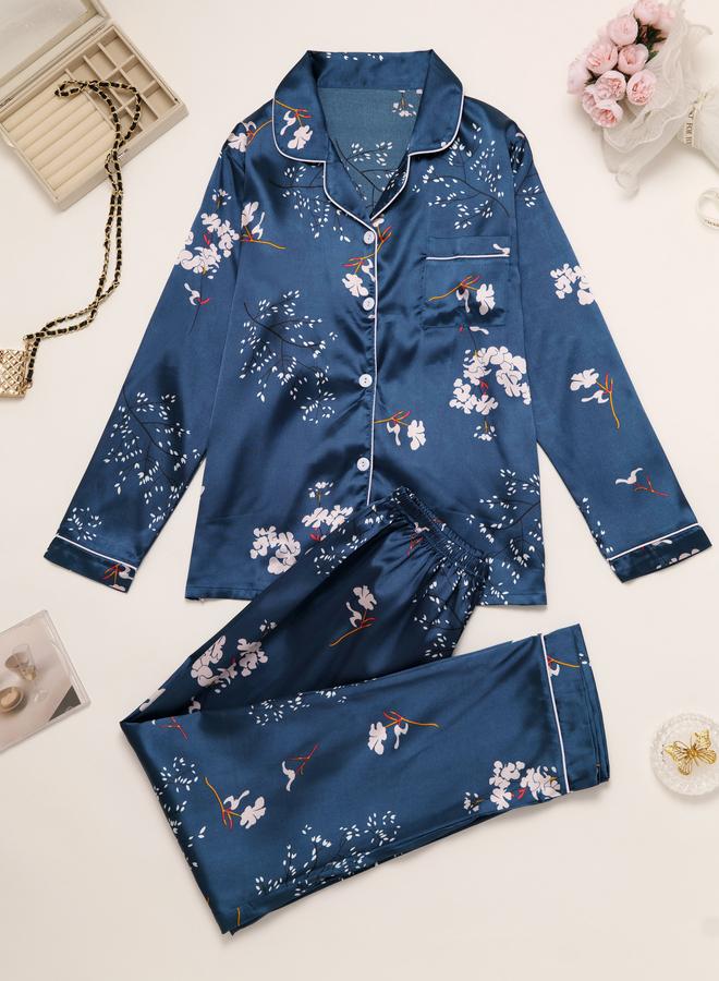 تايك تو طقم بلوزة بأكمام طويلة وبنطال بيجاما بطبعة جرافيك للنساء - Image 1